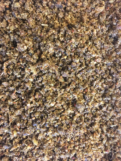 makké krmivo pre hmyzožravé vtáctvo